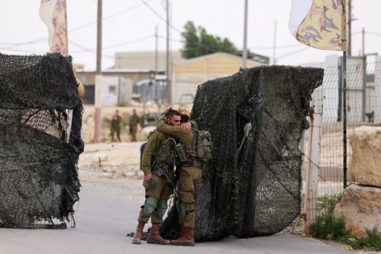 Three Israeli soldiers and an Egyptian policeman killed in rare border crossing incident