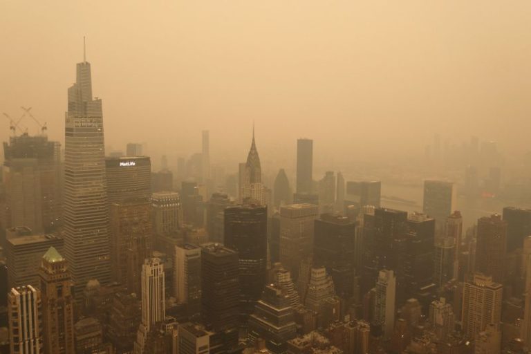 New York residents urged to stay indoors as unhealthy air quality from Canadian wildfires persists