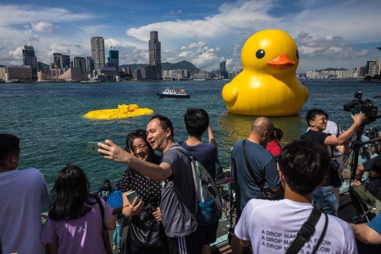 Giant rubber duck deflated in Hong Kong’s harbor amid fierce heat