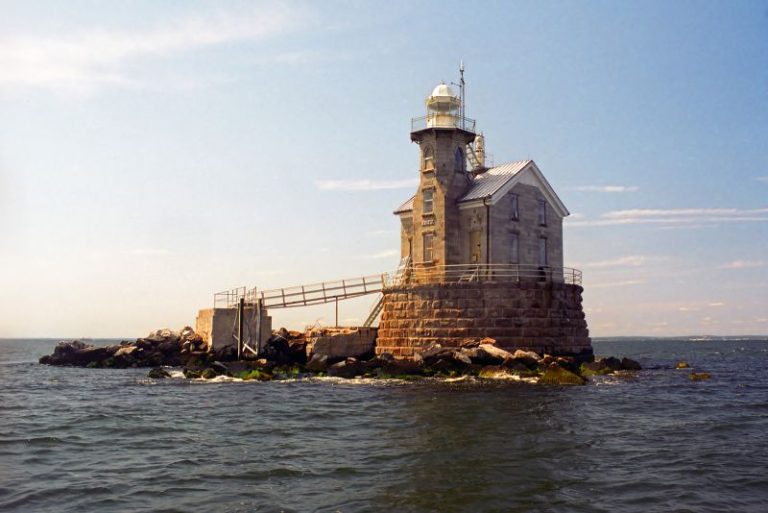 The US is giving away historic lighthouses