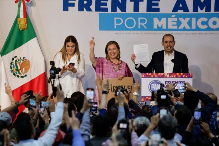 Mexico’s president is on the attack. It’s political ‘gold’ for his rival
