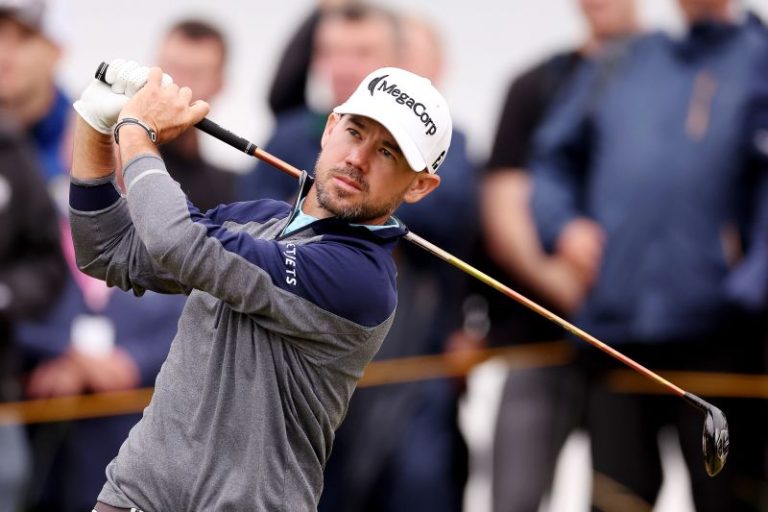 The Open: Brian Harman shrugs off ‘unrepeatable’ heckles and a grisly start to take commanding lead into final round