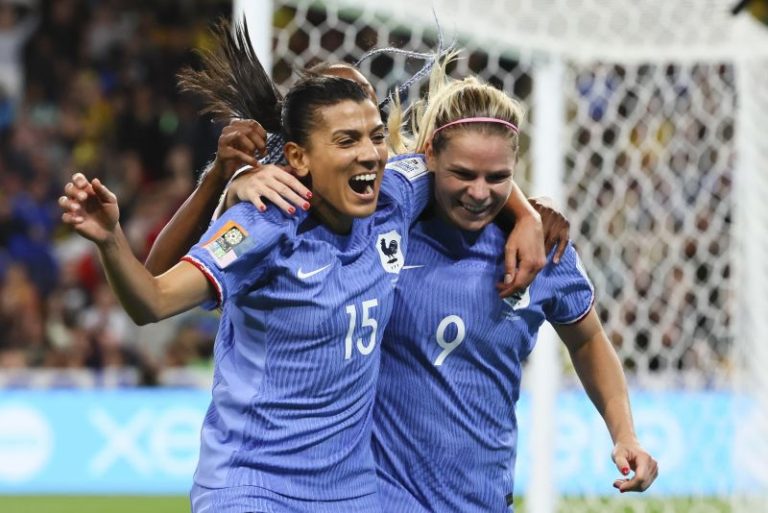 France stuns Brazil with late winner; Sweden qualifies for Women’s World Cup knockout stages with thumping win over Italy