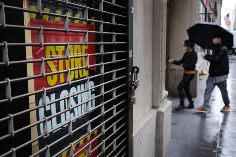 Deep-blue state doled out $5.2 billion in ‘overpayments’ during COVID, gave millions to dead people: audit