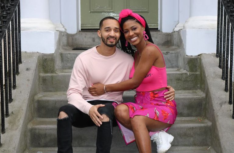 She texted her mom on vacation: ‘I met my husband.’ Here’s what happened next