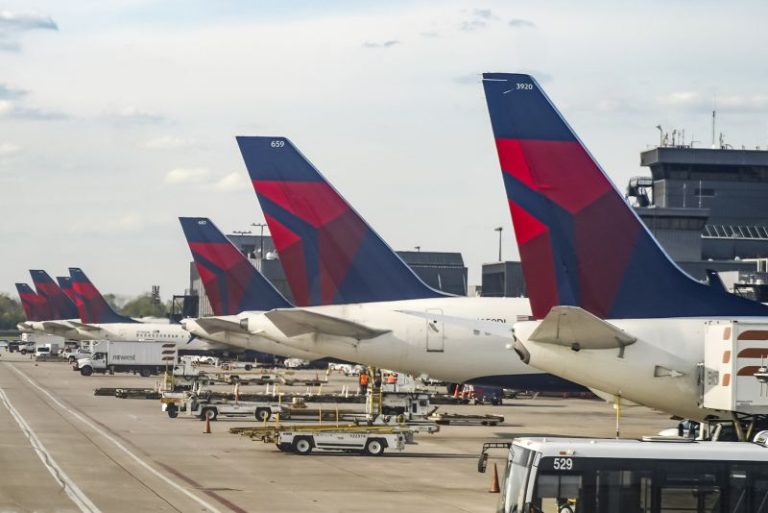 Delta flight forced to turn around because of diarrhea incident
