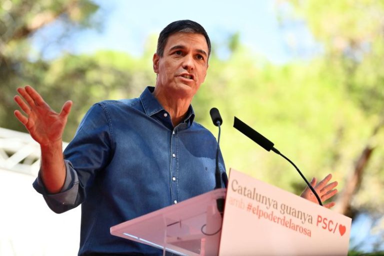 40,000 march in Spain against plans to grant amnesty to Catalan separatists