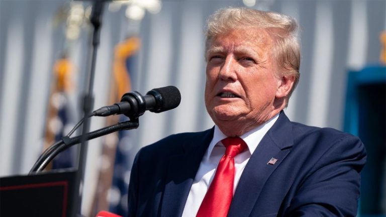 Trump gaining ground among Hispanic voters, poll shows
