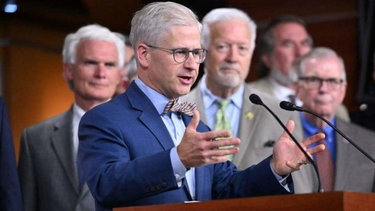 Nancy Pelosi evicted from her private office in the Capitol by interim House speaker