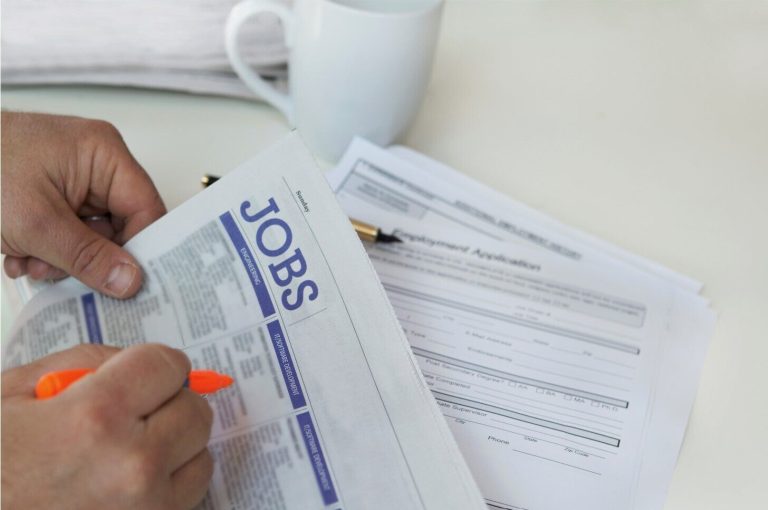 US payrolls surge, sending yields higher