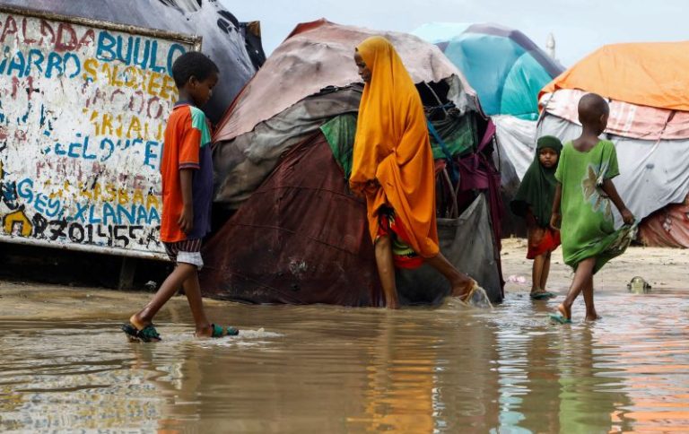 Death toll from flooding in Somalia climbs to nearly 100