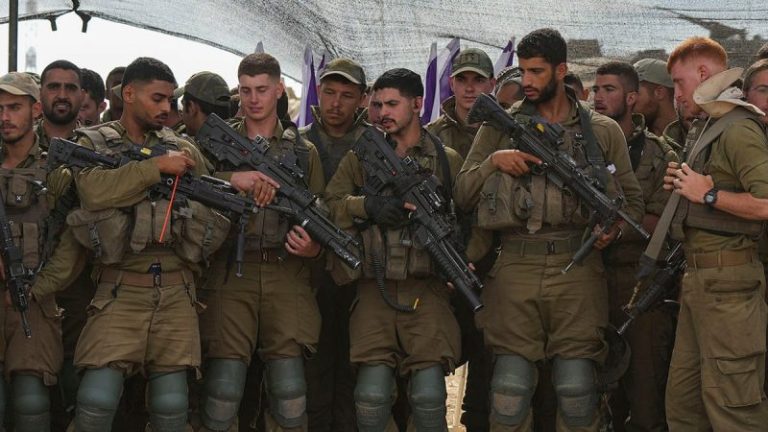 Israeli soldiers reported killed; first in Gaza since ground incursion began