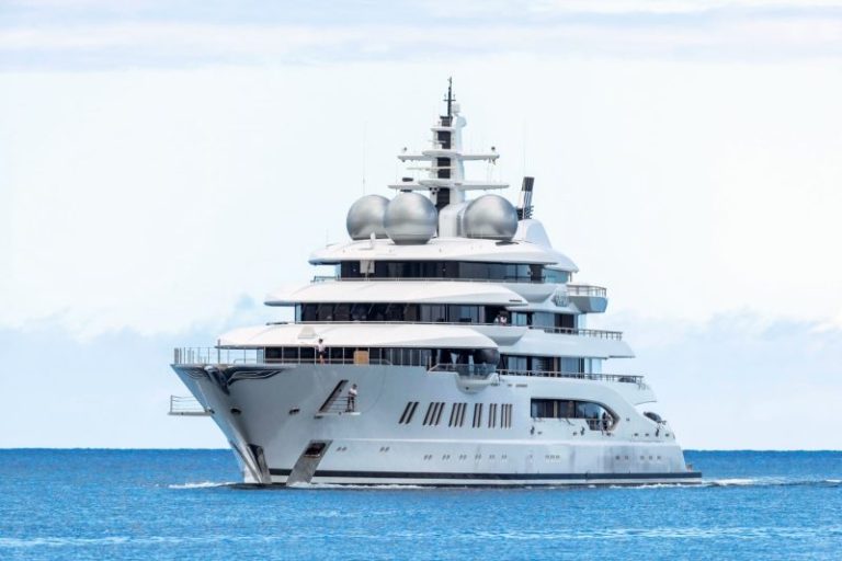 Russian oligarch’s yacht is costing U.S. taxpayers close to $1 million a month